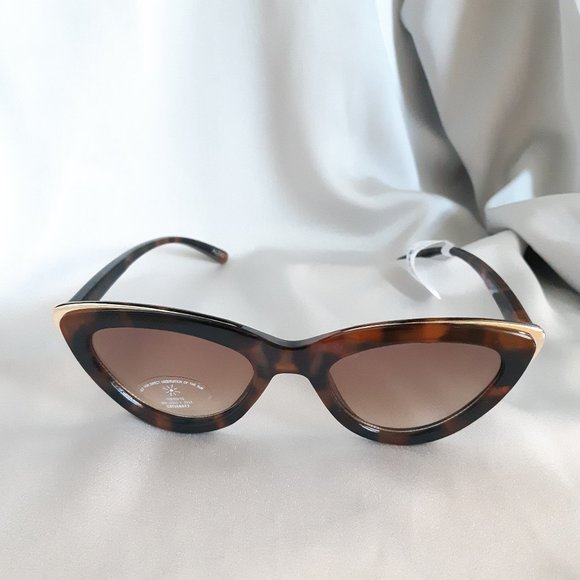 NWT Aldo | Retro cat-eye sunglasses - Picture 2 of 8